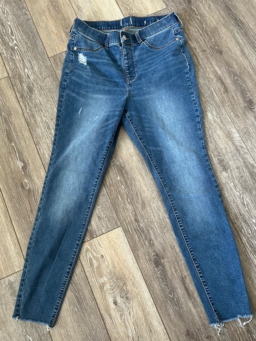 Wonderly Women's Skinny Jeans, available as pull-on jeggings.